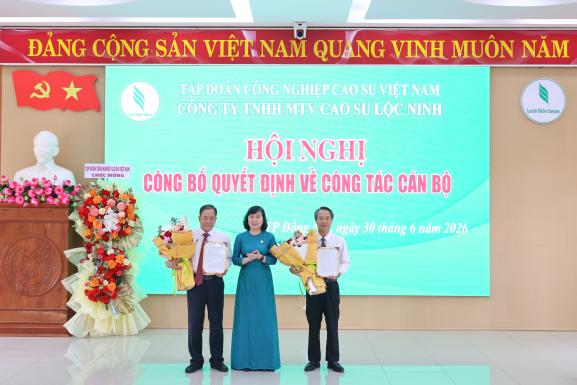 VRG công bố các quyết định cán bộ tại Cao su Lộc Ninh